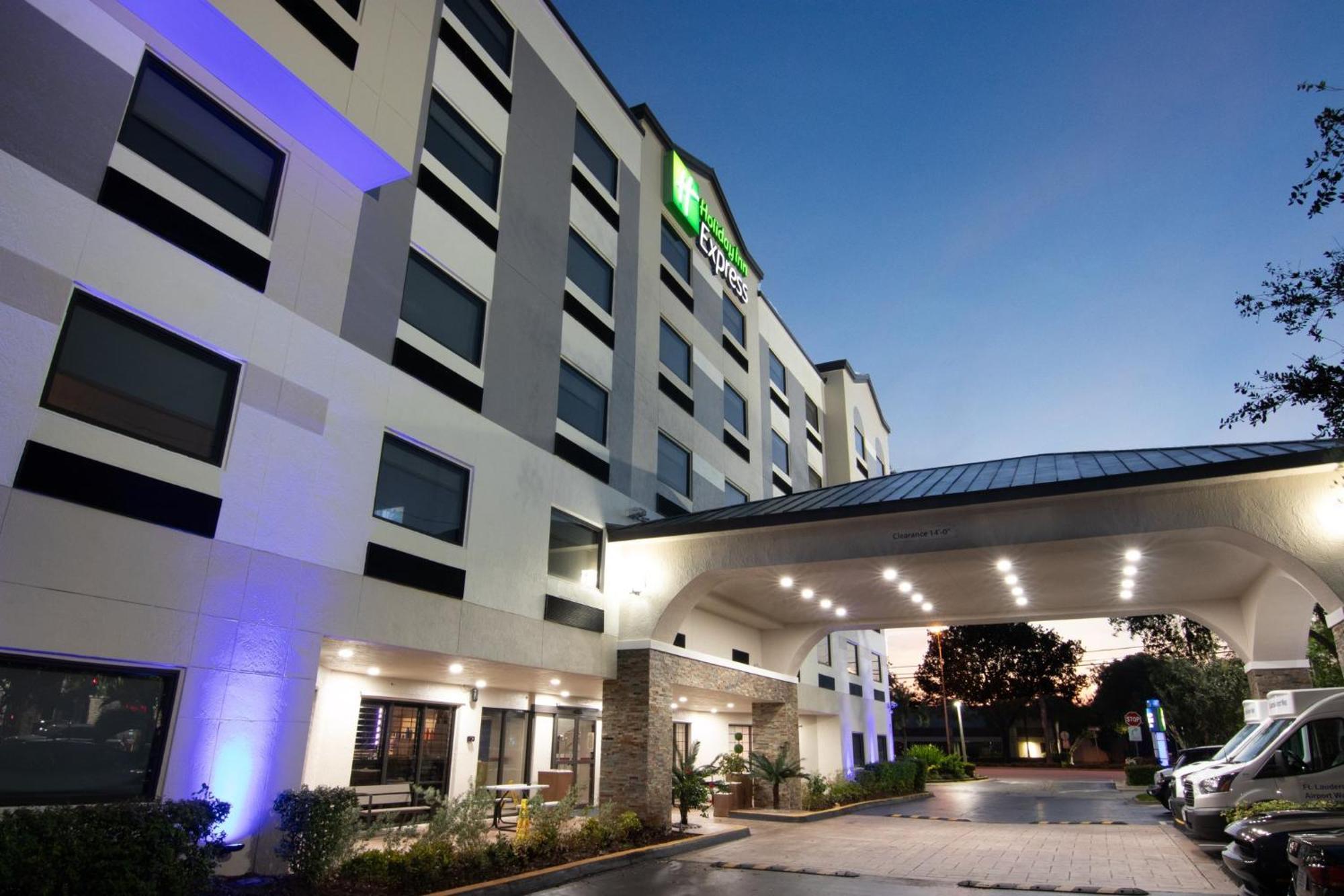 Holiday Inn Express And Suites Fort Lauderdale Airport West By Ihg Davie Kültér fotó