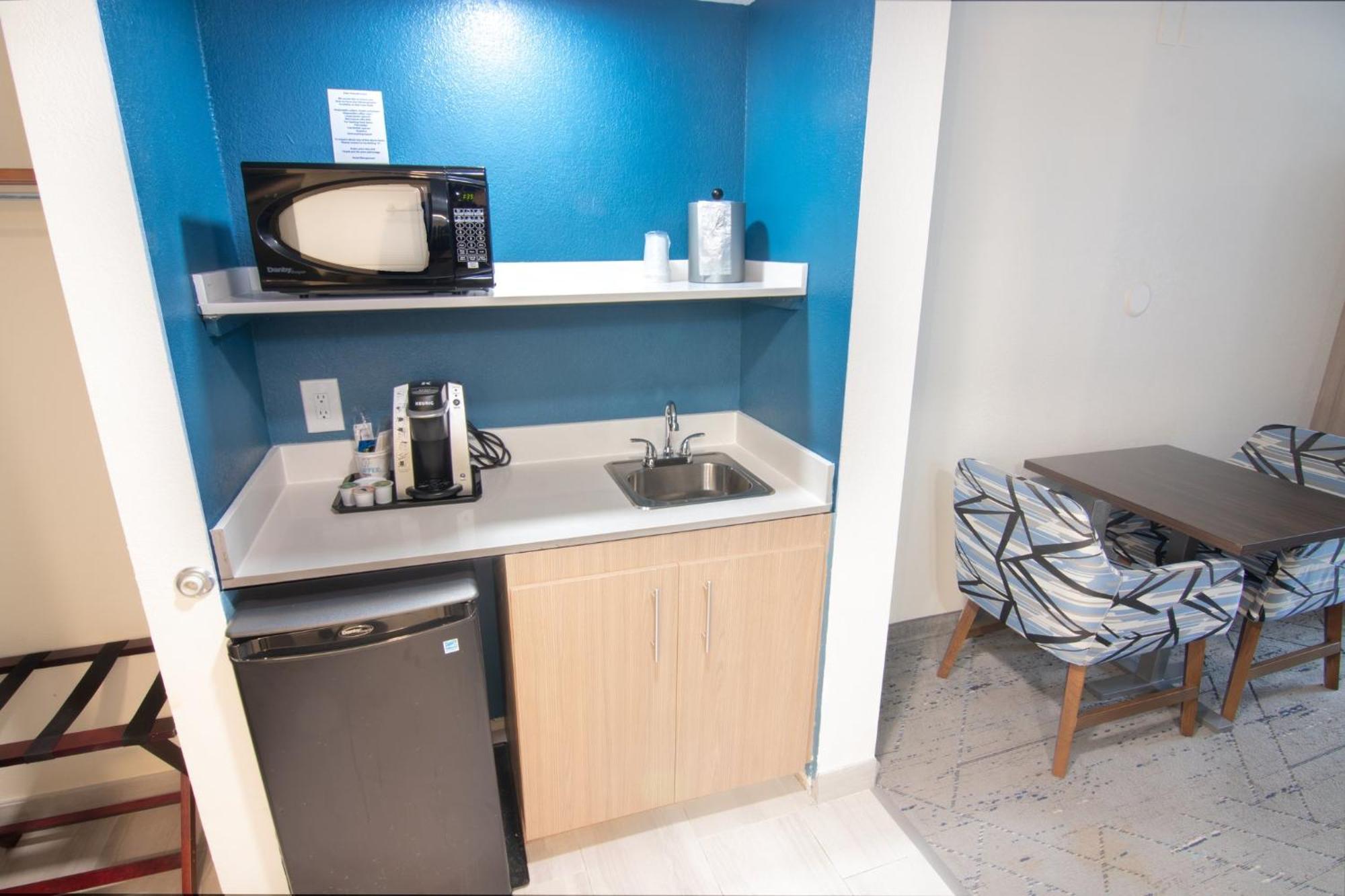 Holiday Inn Express And Suites Fort Lauderdale Airport West By Ihg Davie Kültér fotó